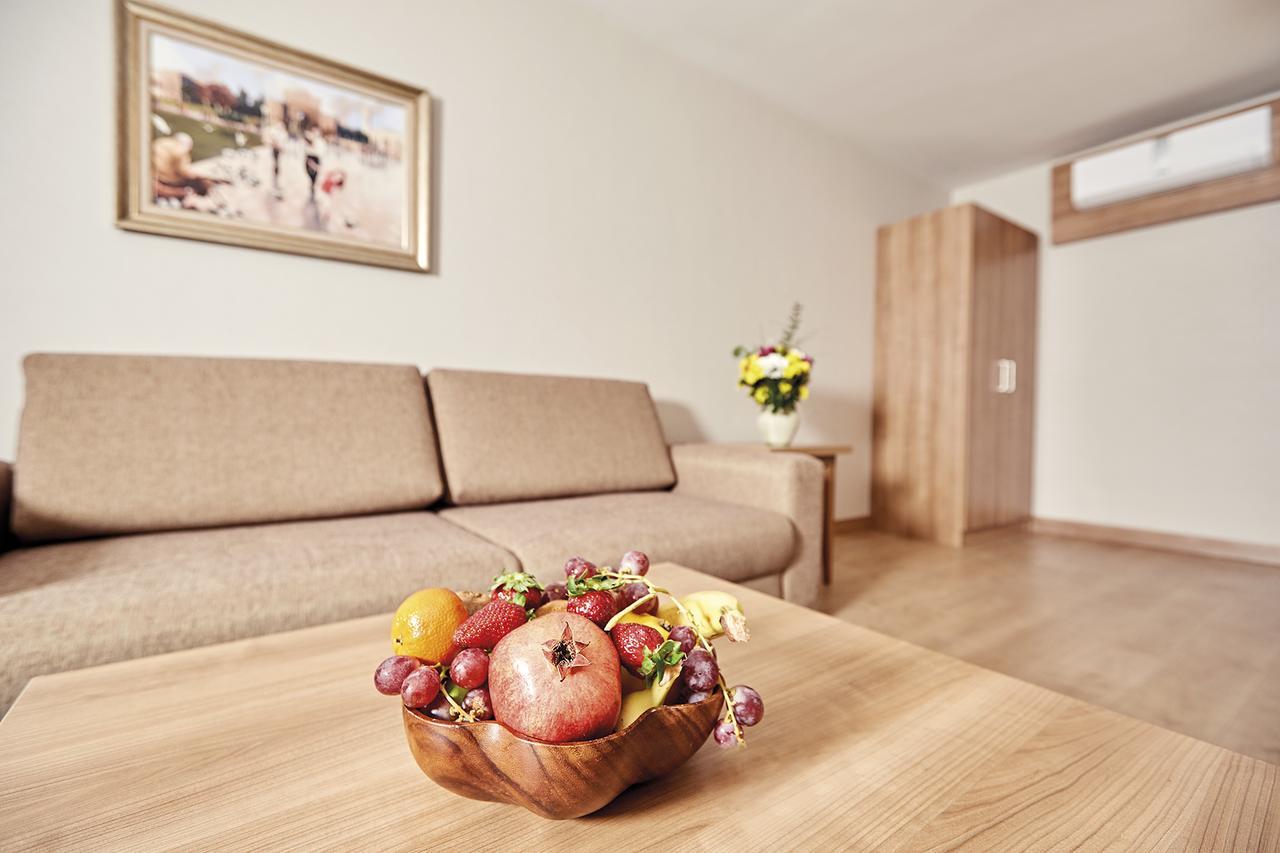 Bursa Suites Apart Otel Экстерьер фото A fruit bowl