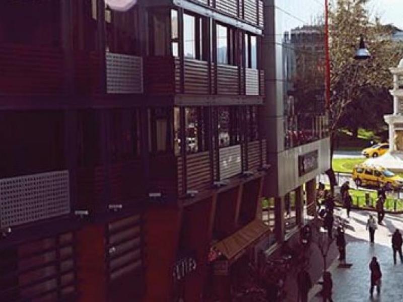 Bursa Suites Apart Otel Экстерьер фото The station's entrance